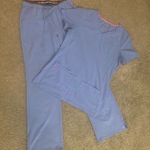 Heartsoul small scrub set